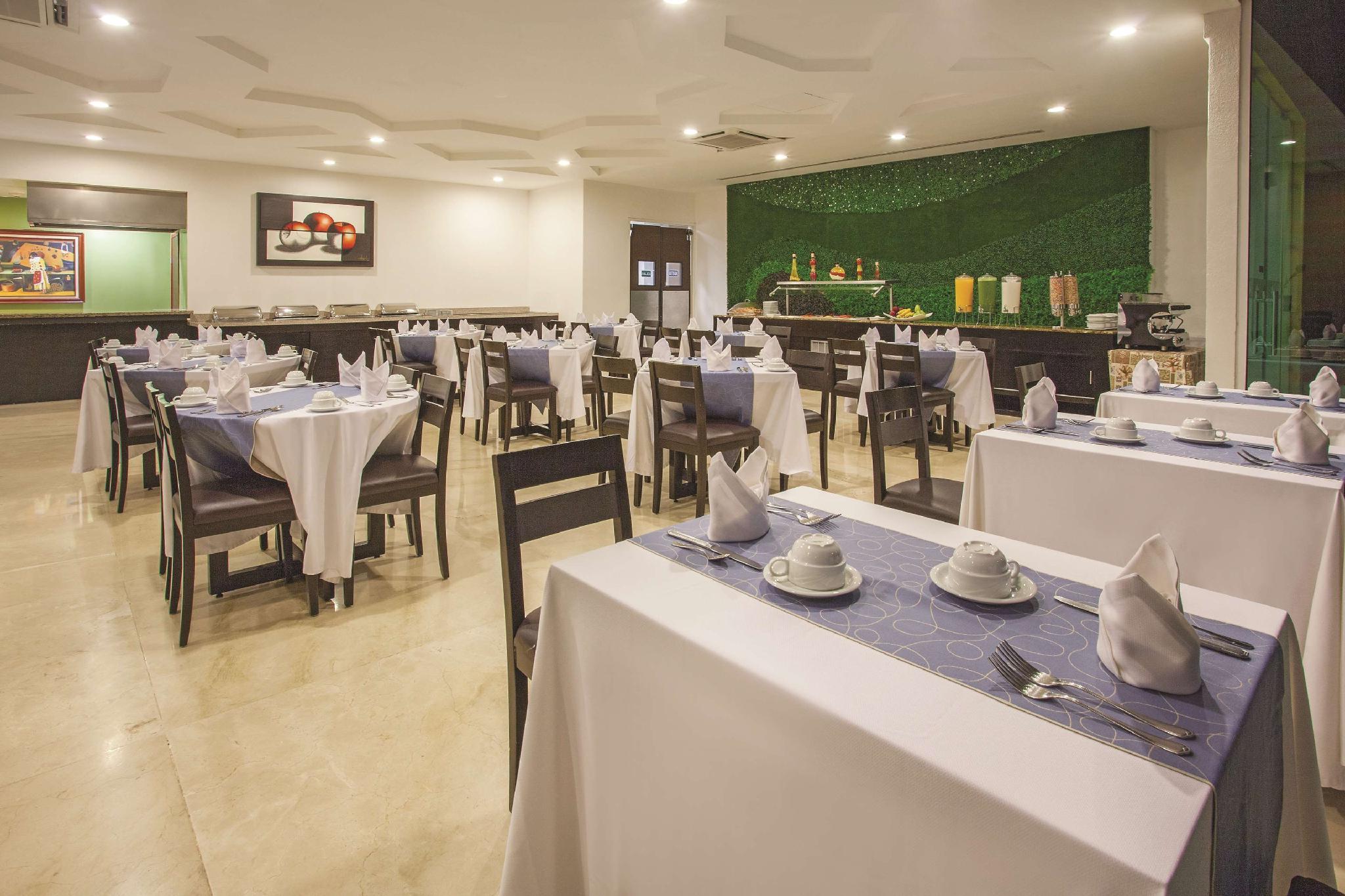 波萨里卡温德姆拉昆塔酒店 Poza Rica 外观 照片